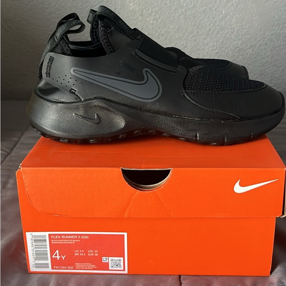 Nike Flex Runner 3 Kids Black Sneakers